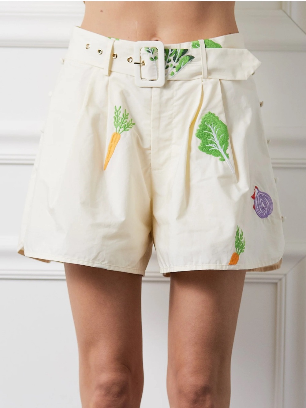 Ciebon Berta Embroidered Veggie Belted Shorts XS NWT